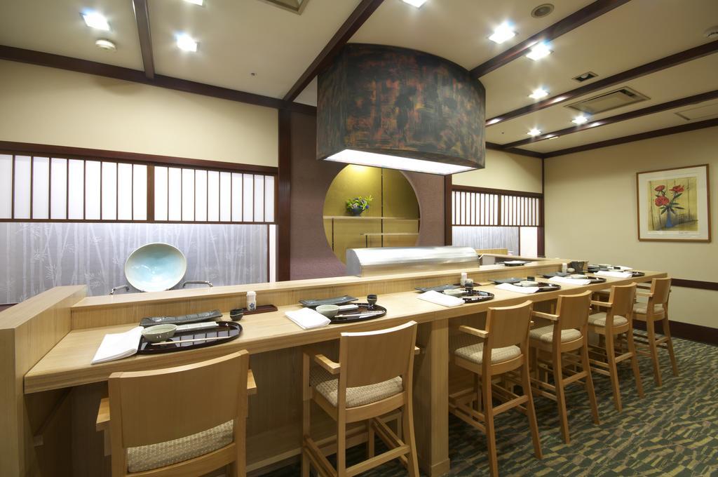 Toyama Daiichi Hotel Bagian luar foto