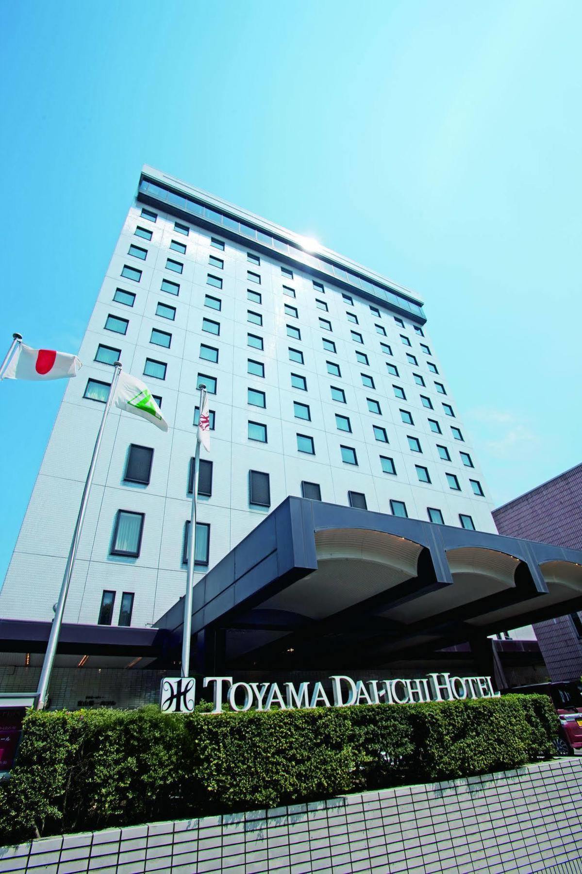 Toyama Daiichi Hotel Bagian luar foto