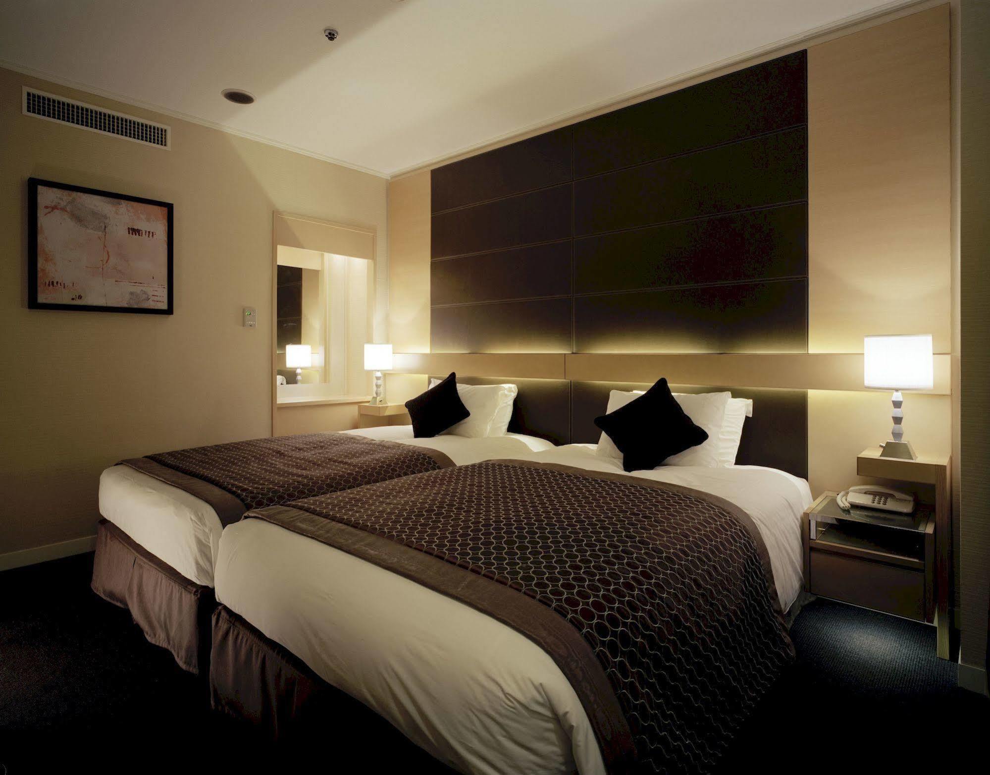 Toyama Daiichi Hotel Bagian luar foto