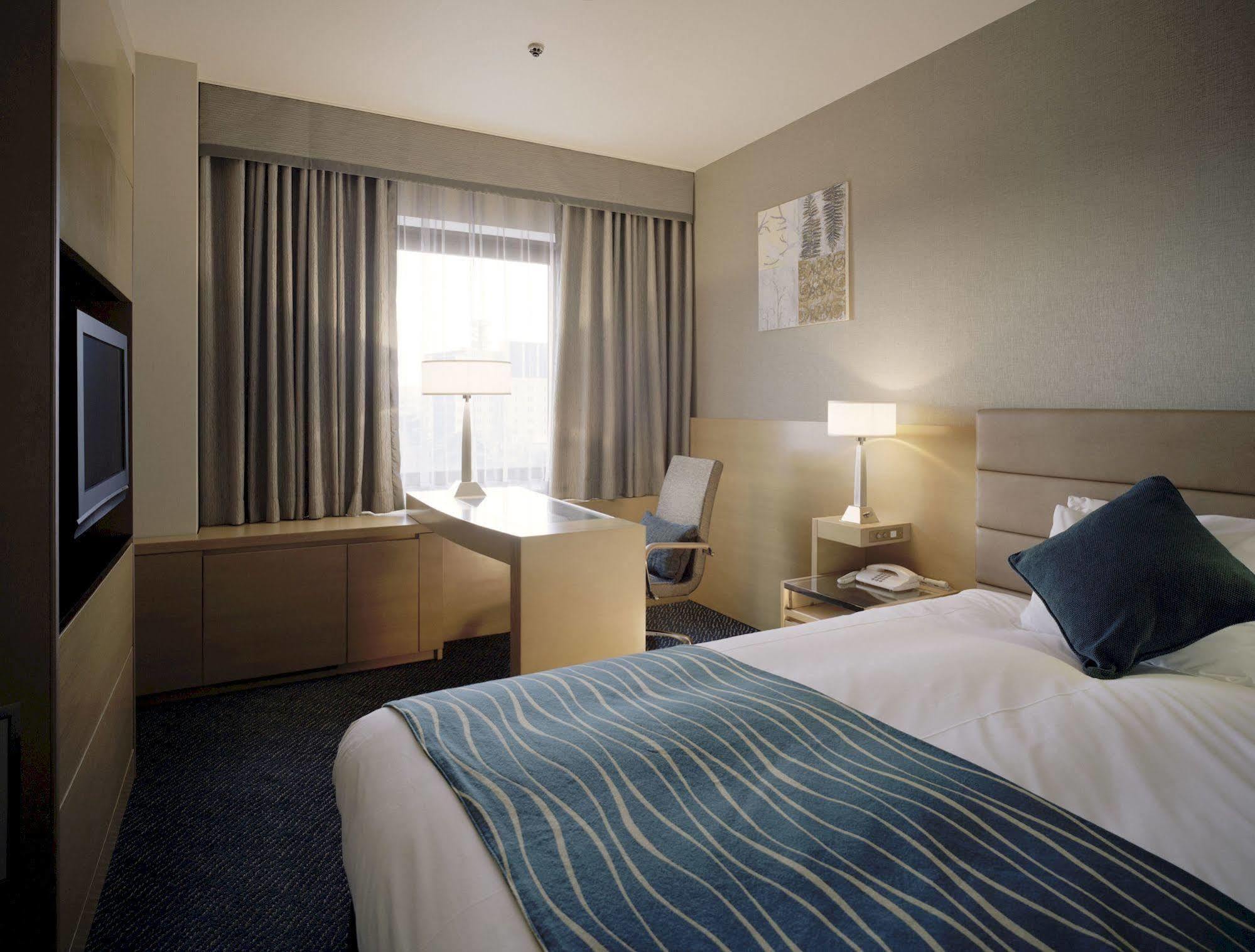 Toyama Daiichi Hotel Bagian luar foto