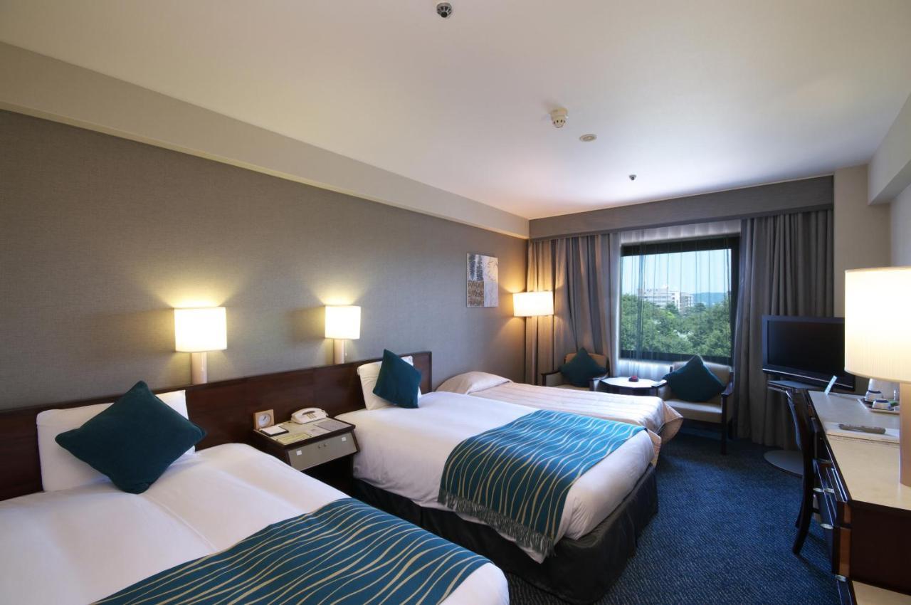 Toyama Daiichi Hotel Bagian luar foto